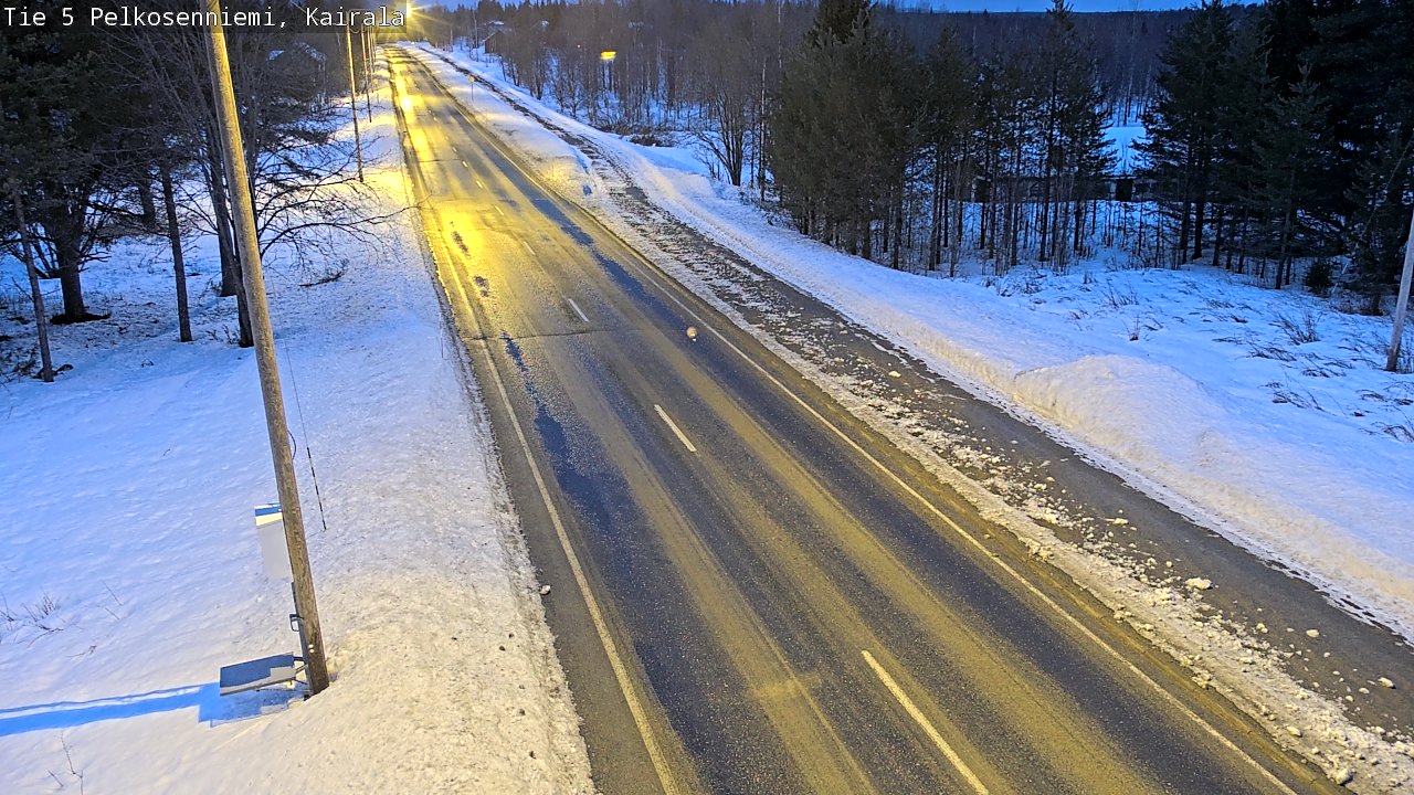 Weather Camera Image Väg 5 Pelkosenniemi, Kairala, Pelkosenniemi, Lappi