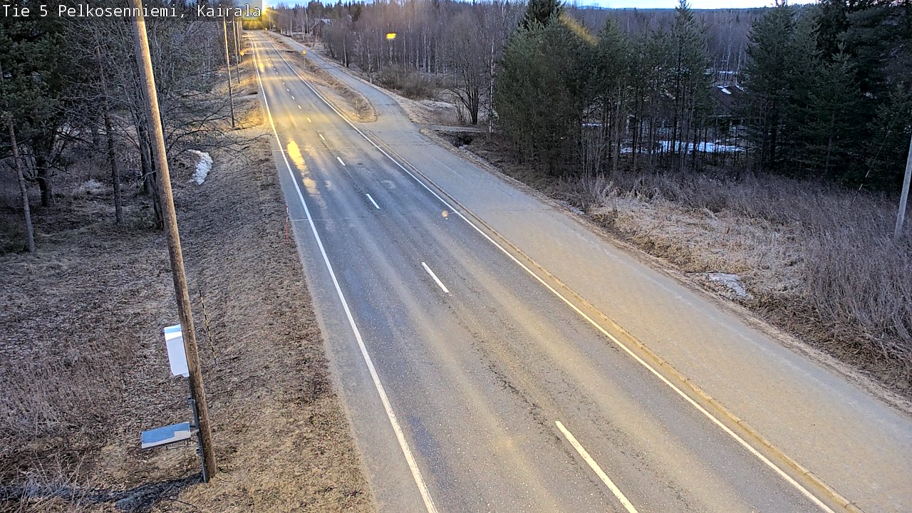 Weather Camera Image Väg 5 Pelkosenniemi, Kairala, Pelkosenniemi, Lappi