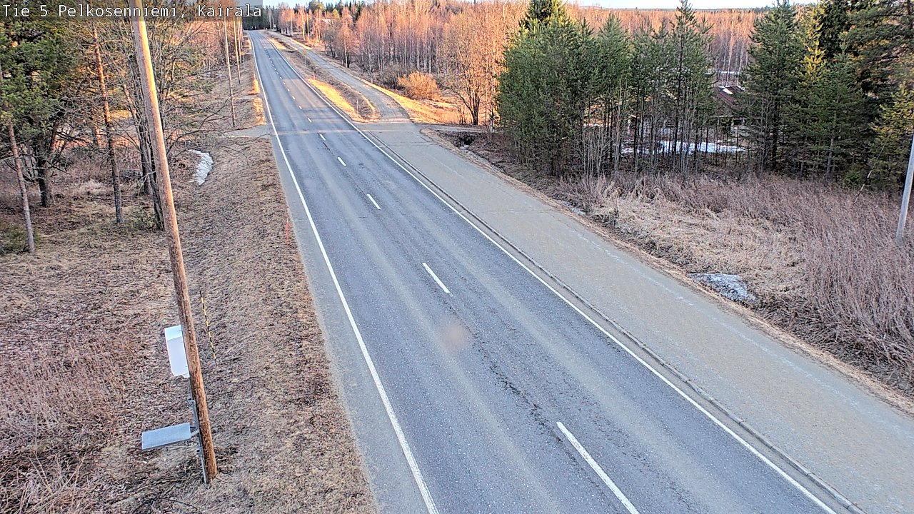 Weather Camera Image Väg 5 Pelkosenniemi, Kairala, Pelkosenniemi, Lappi