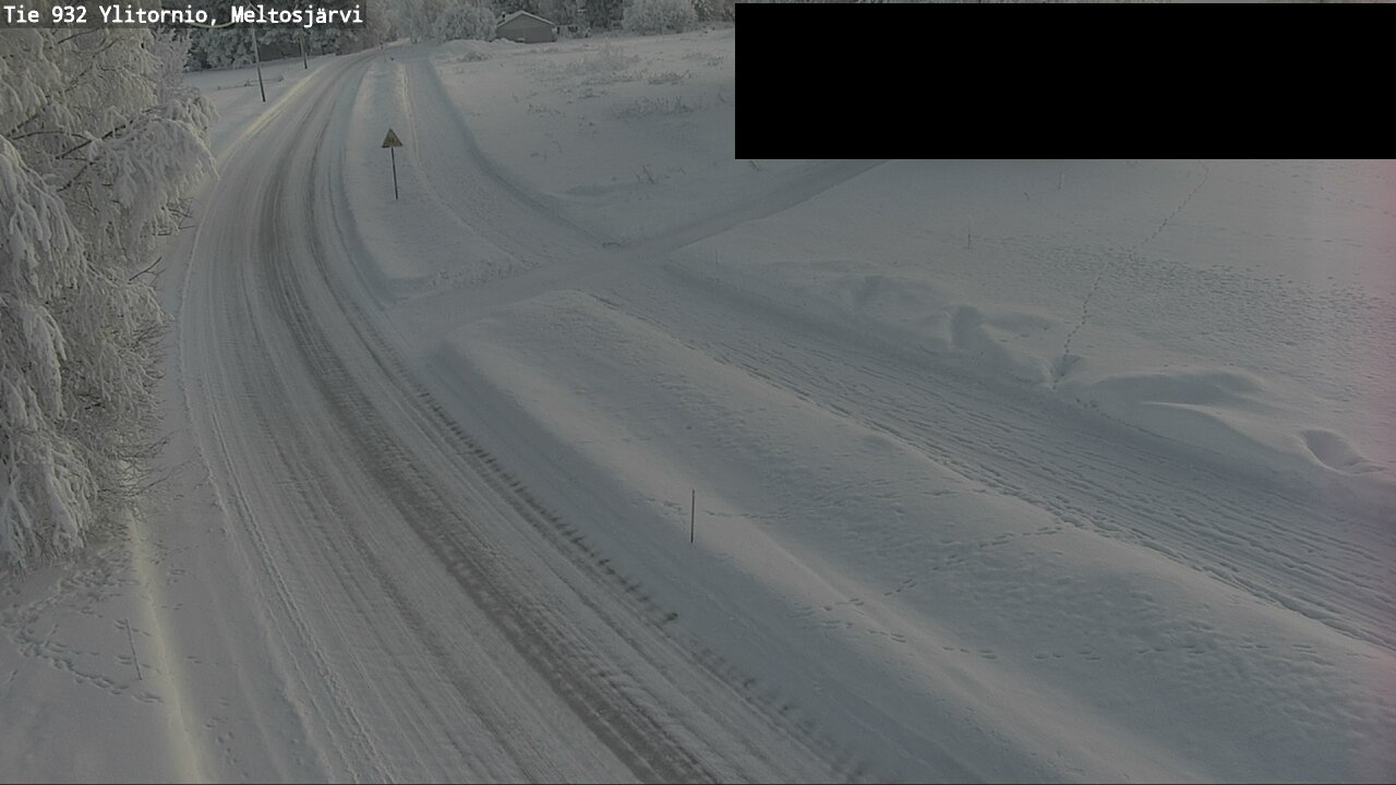 Weather Camera Image Road 932 Ylitornio, Meltosjärv, Ylitornio, Lappi