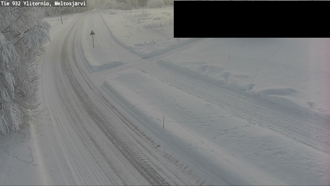 Weather Camera Image Road 932 Ylitornio, Meltosjärv, Ylitornio, Lappi
