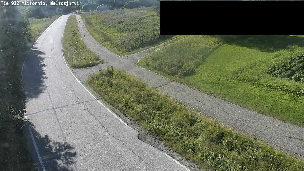 Weather Camera Image Road 932 Ylitornio, Meltosjärv, Ylitornio, Lappi