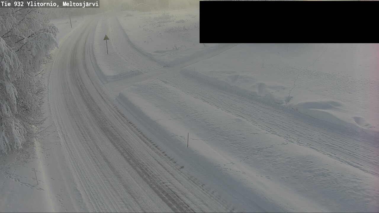 Weather Camera Image Road 932 Ylitornio, Meltosjärv, Ylitornio, Lappi