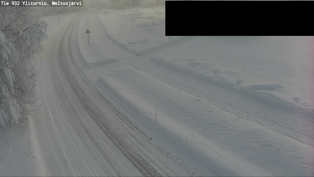 Weather Camera Image Road 932 Ylitornio, Meltosjärv, Ylitornio, Lappi