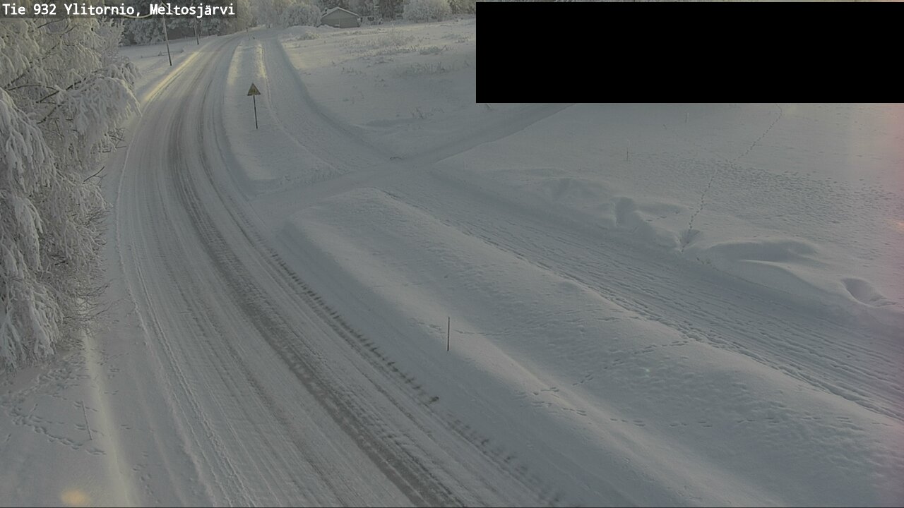 Weather Camera Image Road 932 Ylitornio, Meltosjärv, Ylitornio, Lappi