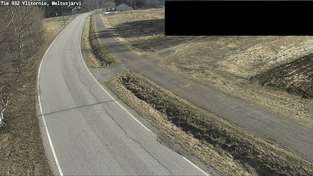 Weather Camera Image Road 932 Ylitornio, Meltosjärv, Ylitornio, Lappi
