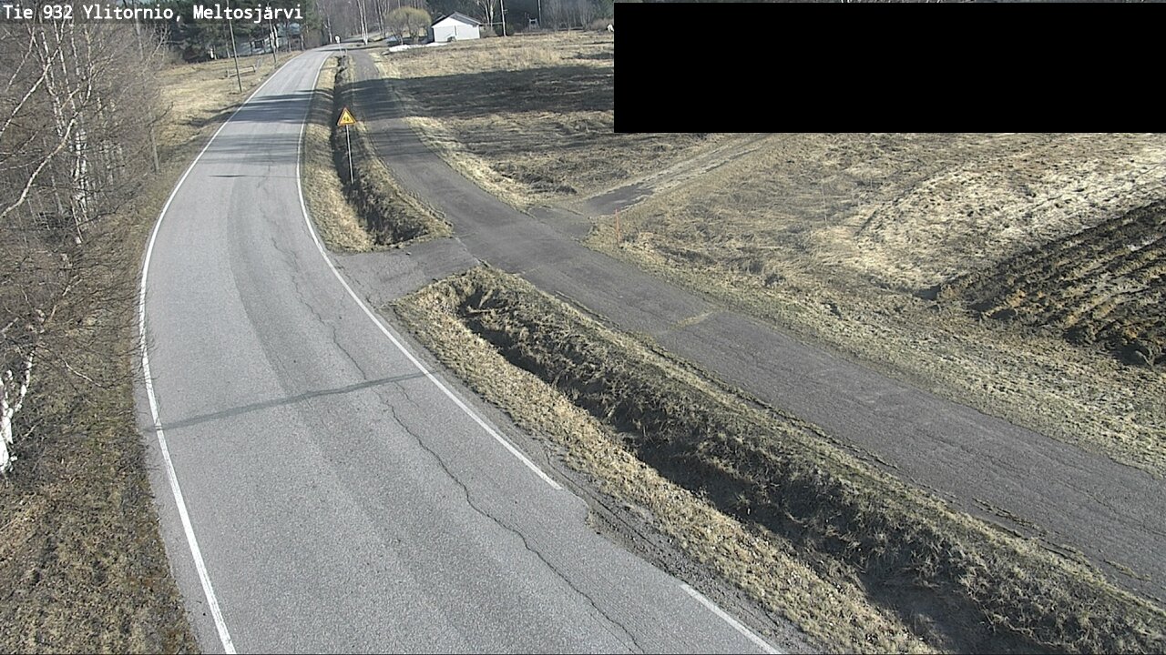 Weather Camera Image Road 932 Ylitornio, Meltosjärv, Ylitornio, Lappi