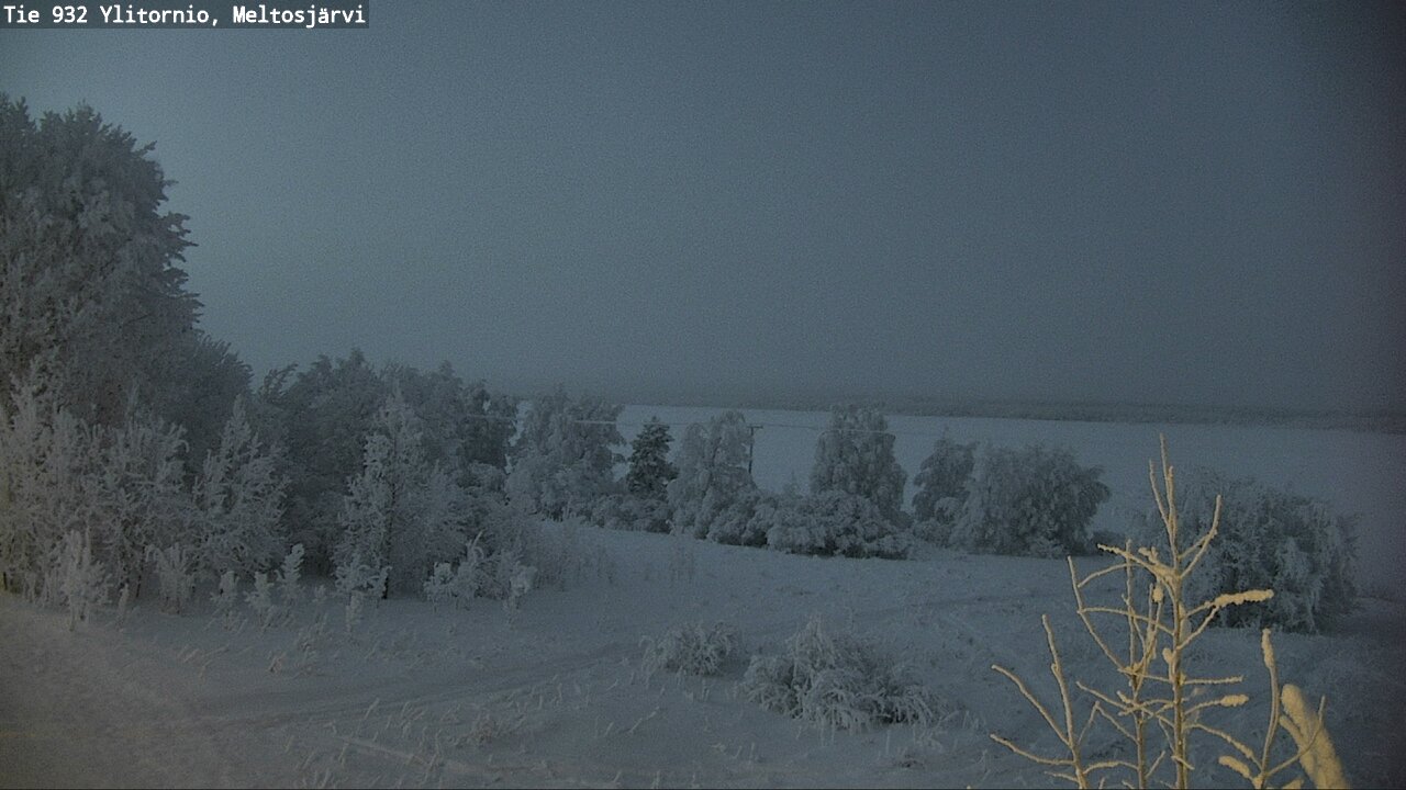 Weather Camera Image Väg 932 Övertorneå, Meltosjä, Ylitornio, Lappi