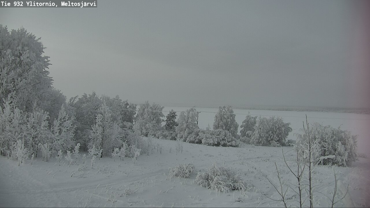 Weather Camera Image Väg 932 Övertorneå, Meltosjä, Ylitornio, Lappi