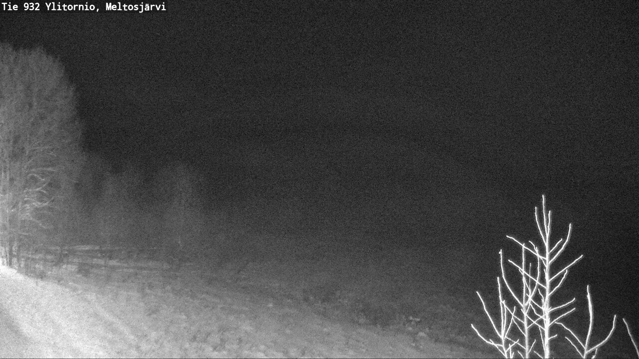 Weather Camera Image Road 932 Ylitornio, Meltosjärv, Ylitornio, Lappi