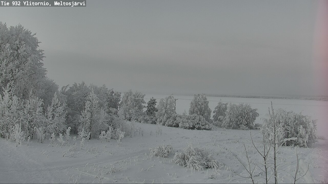 Weather Camera Image Väg 932 Övertorneå, Meltosjä, Ylitornio, Lappi