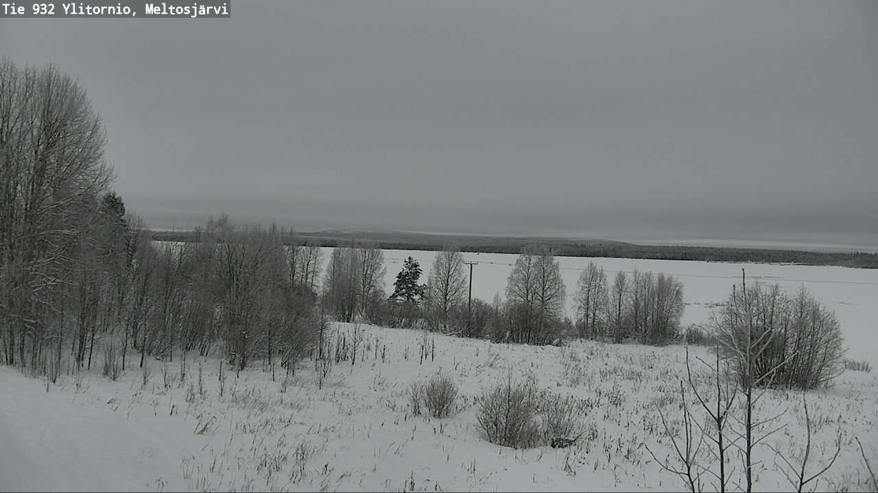 Weather Camera Image Road 932 Ylitornio, Meltosjärv, Ylitornio, Lappi