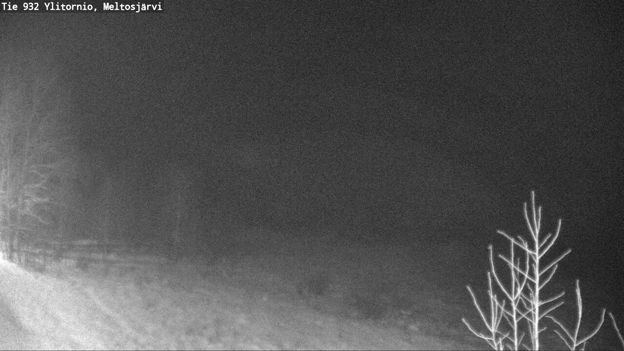 Weather Camera Image Road 932 Ylitornio, Meltosjärv, Ylitornio, Lappi