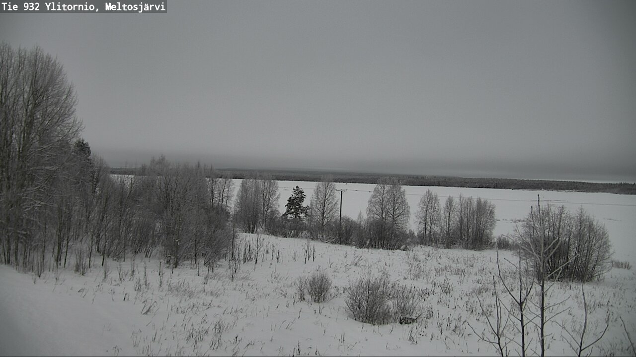 Weather Camera Image Road 932 Ylitornio, Meltosjärv, Ylitornio, Lappi