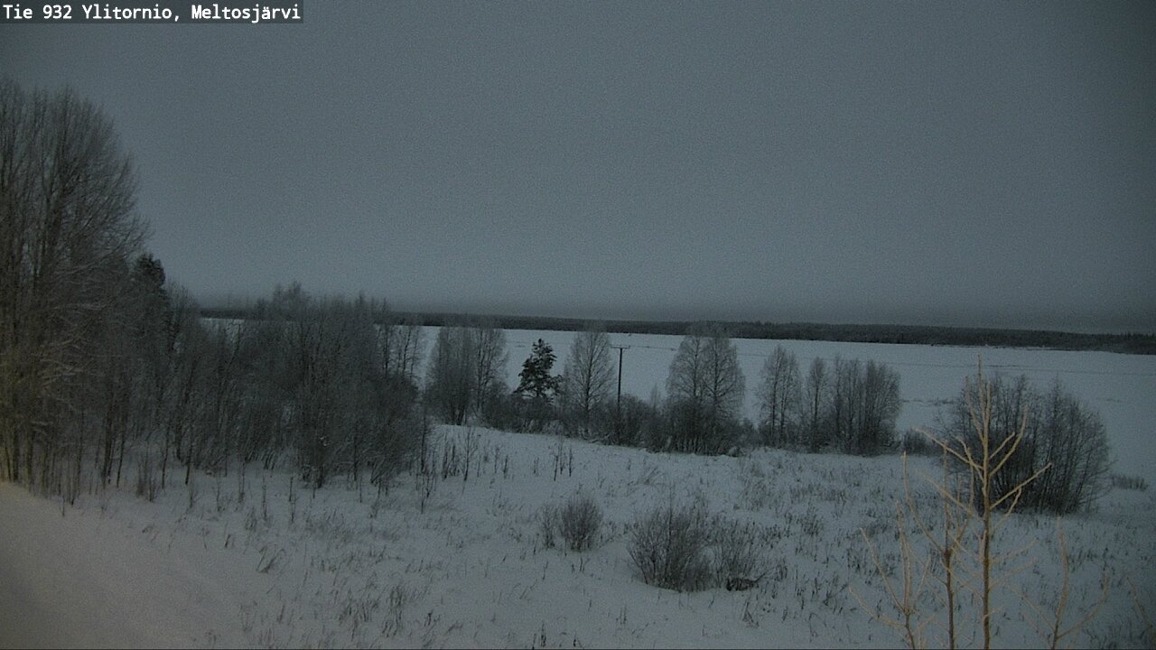 Weather Camera Image Road 932 Ylitornio, Meltosjärv, Ylitornio, Lappi