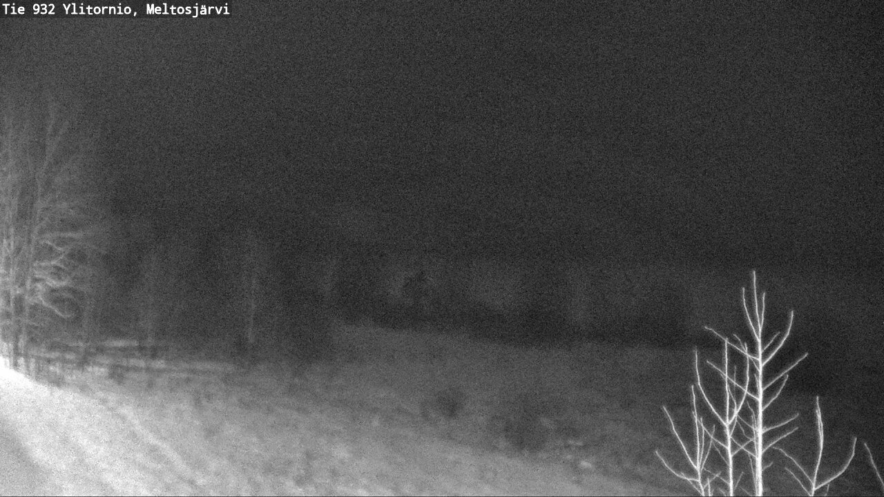Weather Camera Image Road 932 Ylitornio, Meltosjärv, Ylitornio, Lappi