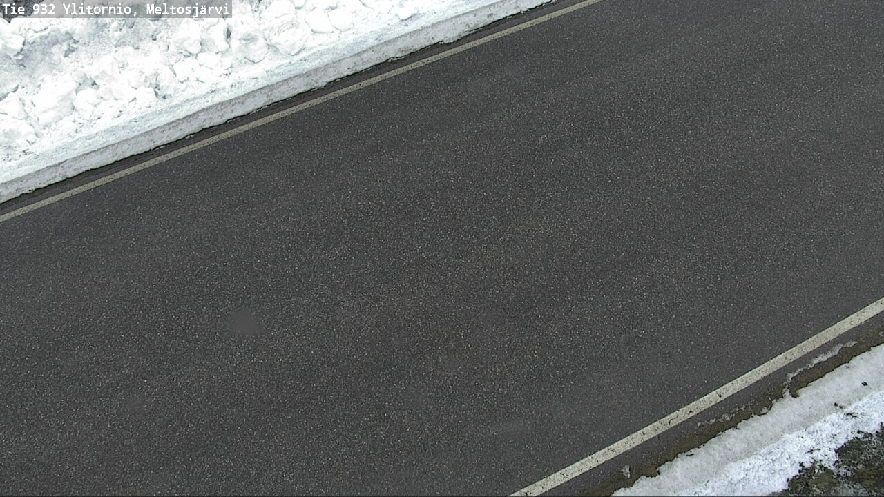Weather Camera Image Road 932 Ylitornio, Meltosjärv, Ylitornio, Lappi