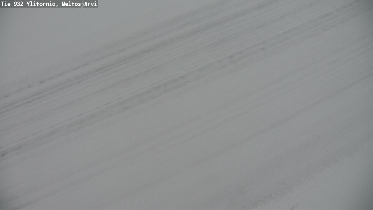 Weather Camera Image Road 932 Ylitornio, Meltosjärv, Ylitornio, Lappi