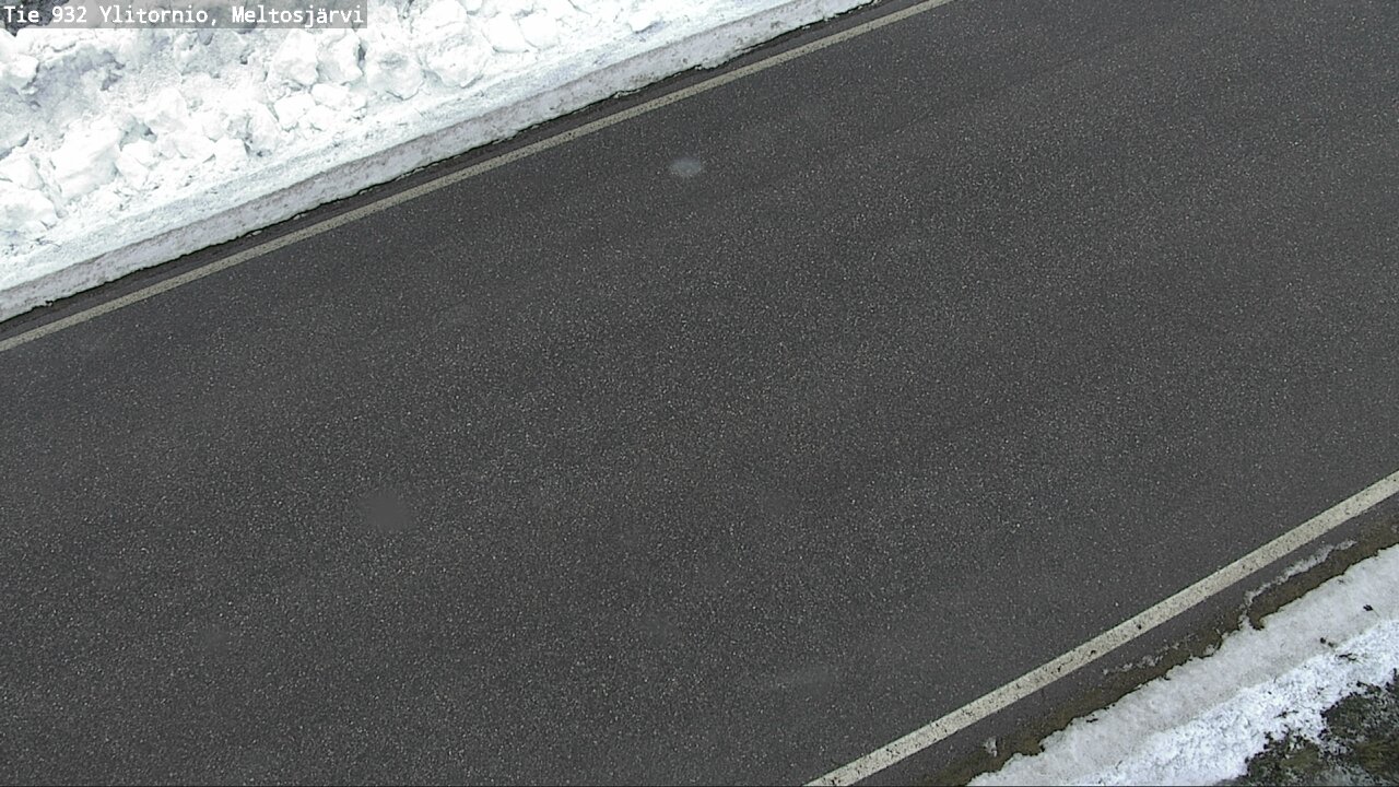 Weather Camera Image Road 932 Ylitornio, Meltosjärv, Ylitornio, Lappi