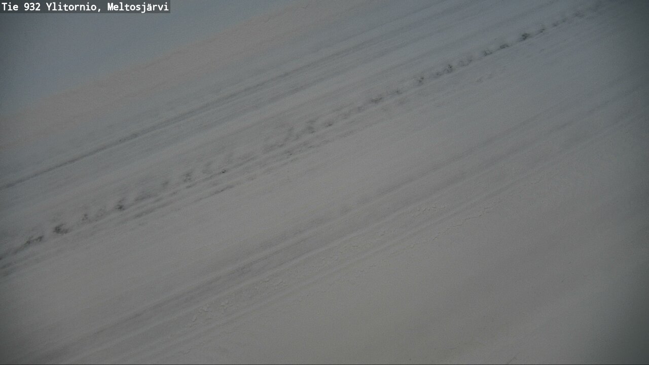 Weather Camera Image Road 932 Ylitornio, Meltosjärv, Ylitornio, Lappi