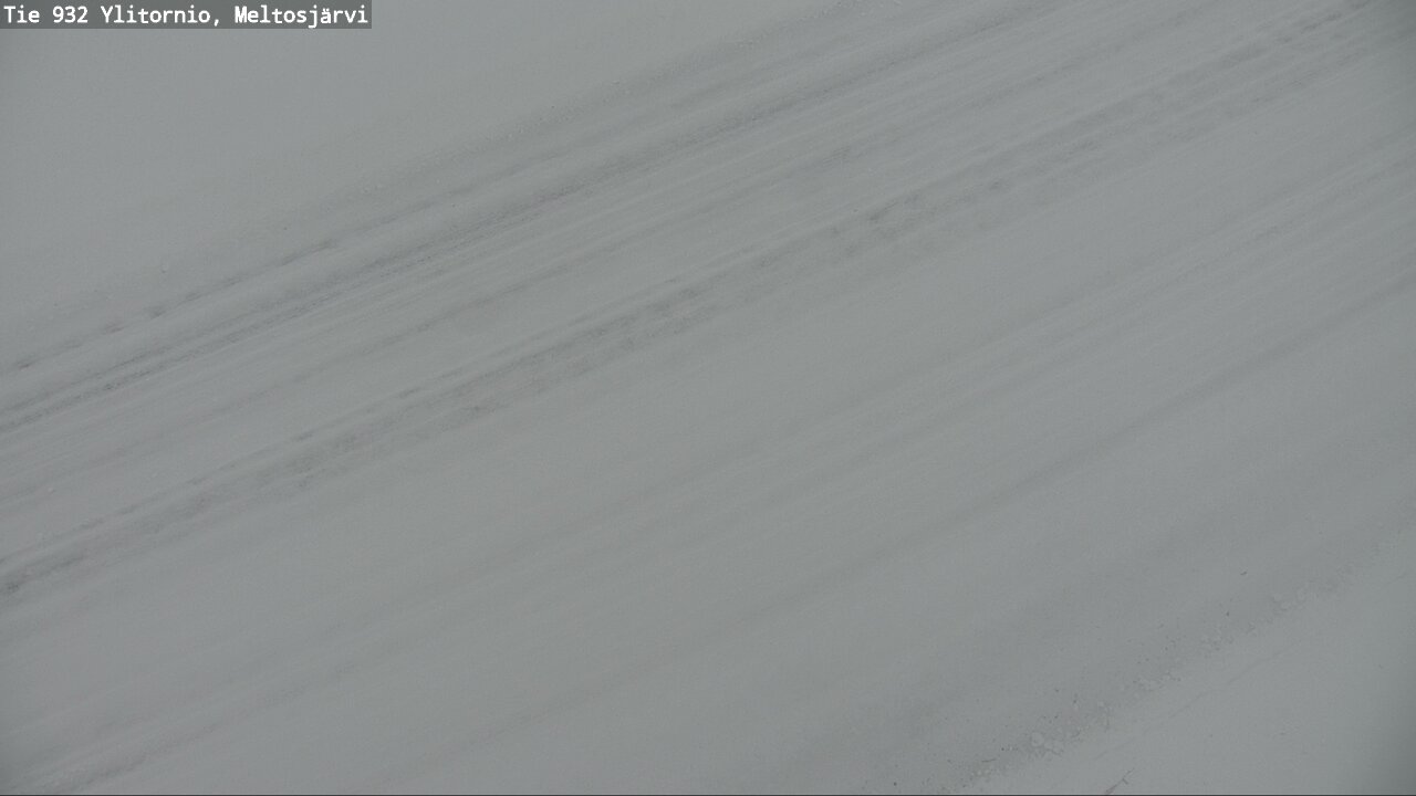 Weather Camera Image Road 932 Ylitornio, Meltosjärv, Ylitornio, Lappi