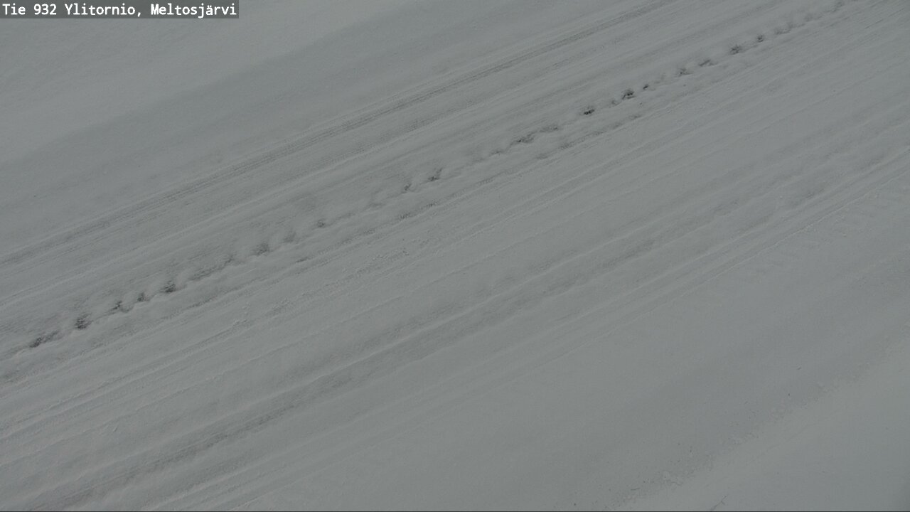 Weather Camera Image Road 932 Ylitornio, Meltosjärv, Ylitornio, Lappi