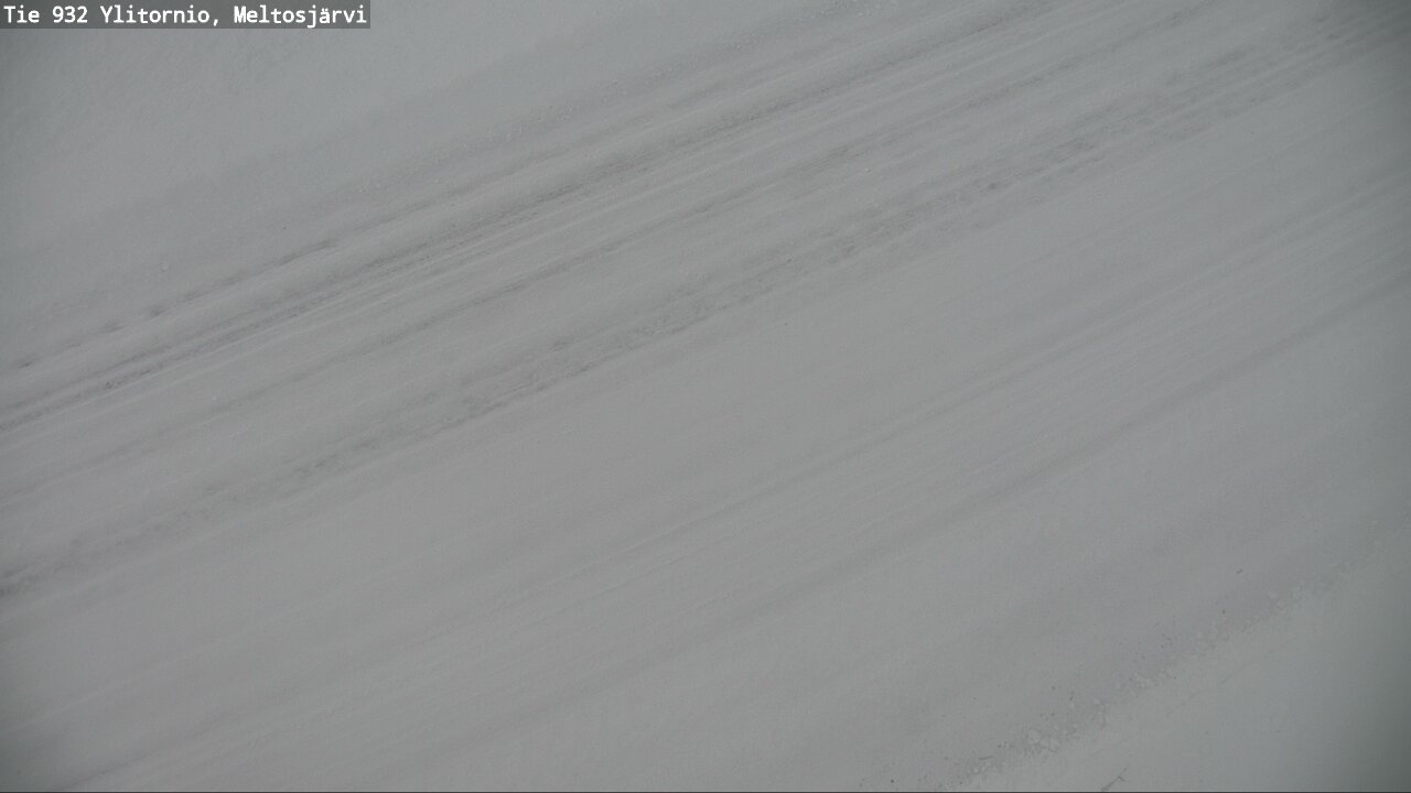 Weather Camera Image Road 932 Ylitornio, Meltosjärv, Ylitornio, Lappi