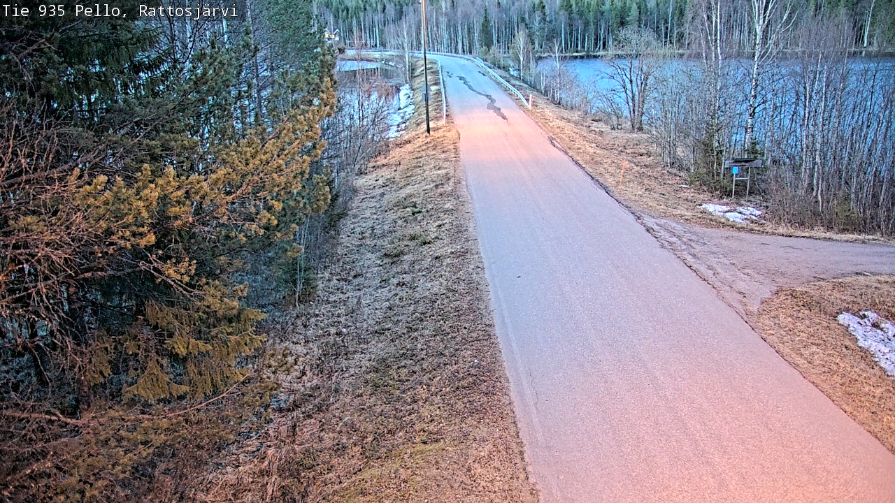 Weather Camera Image Väg 935 Rattosjärvi, Pello, Lappi