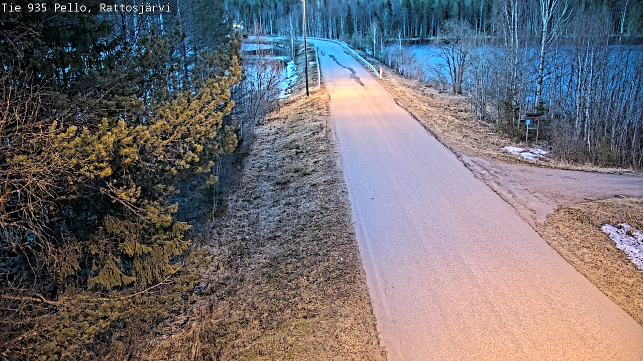 Weather Camera Image Väg 935 Rattosjärvi, Pello, Lappi