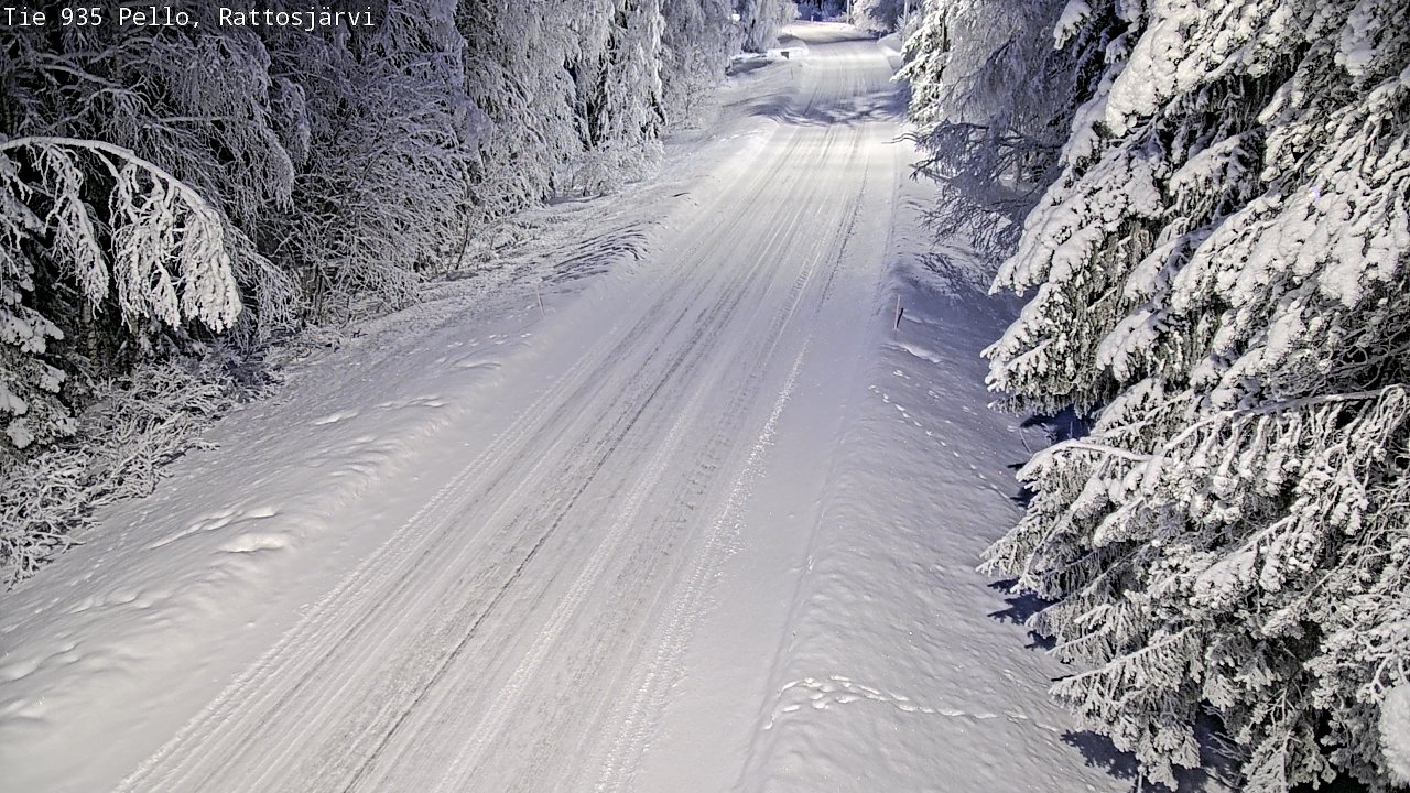 Kelikamerat Kuva Tie 935 Rattosjärvi, Pello, Lappi