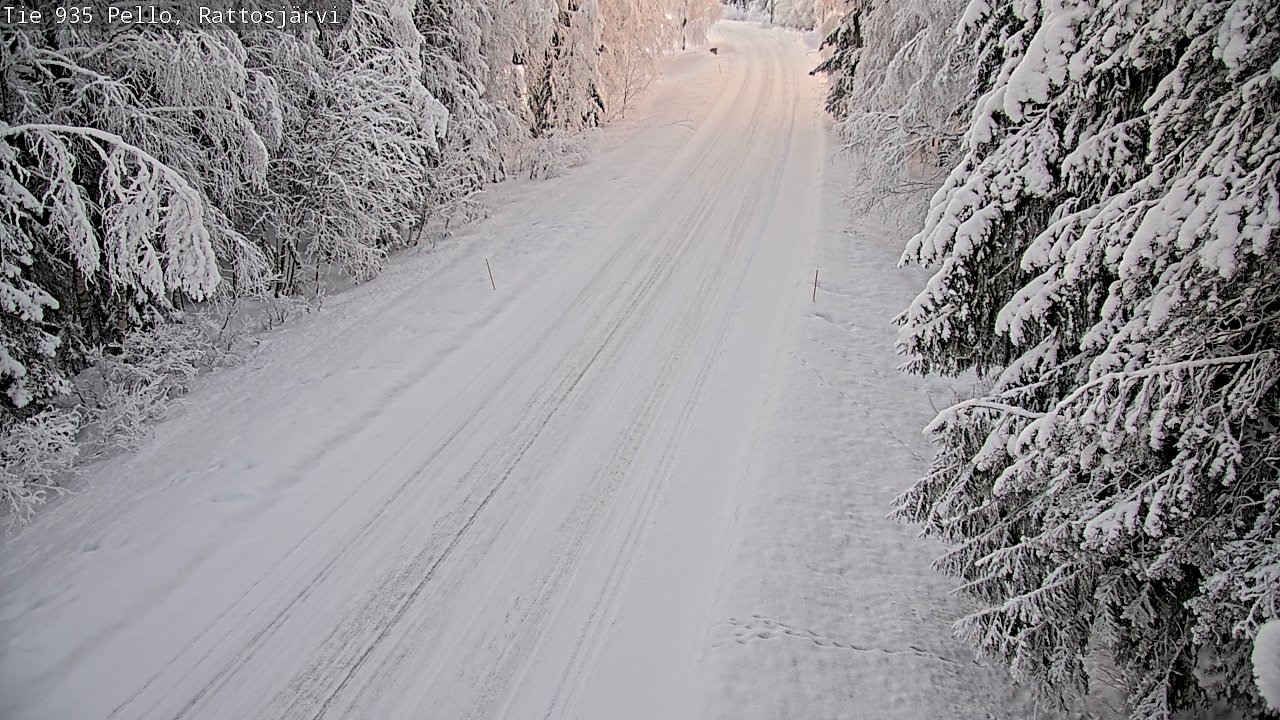 Kelikamerat Kuva Tie 935 Rattosjärvi, Pello, Lappi