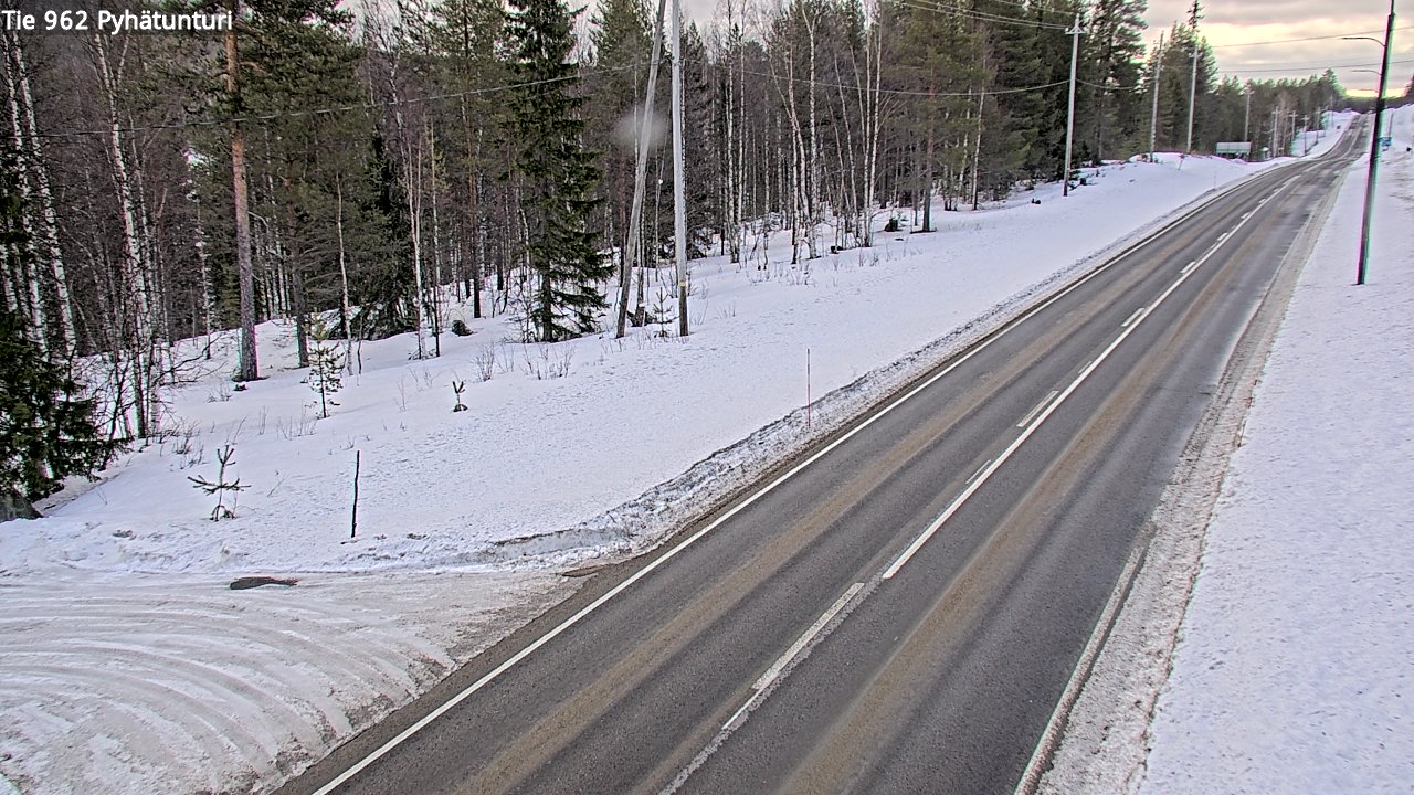 Weather Camera Image Väg 962 Pelkosenniemi Pyhätunturi, Pelkosenniemi, Lappi