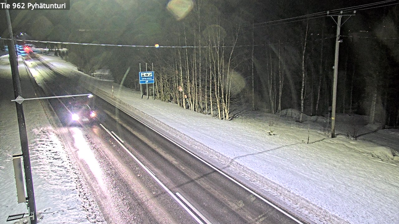 Weather Camera Image Väg 962 Pelkosenniemi Pyhätunturi, Pelkosenniemi, Lappi
