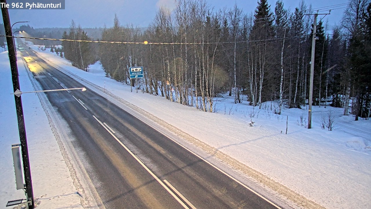 Weather Camera Image Väg 962 Pelkosenniemi Pyhätunturi, Pelkosenniemi, Lappi
