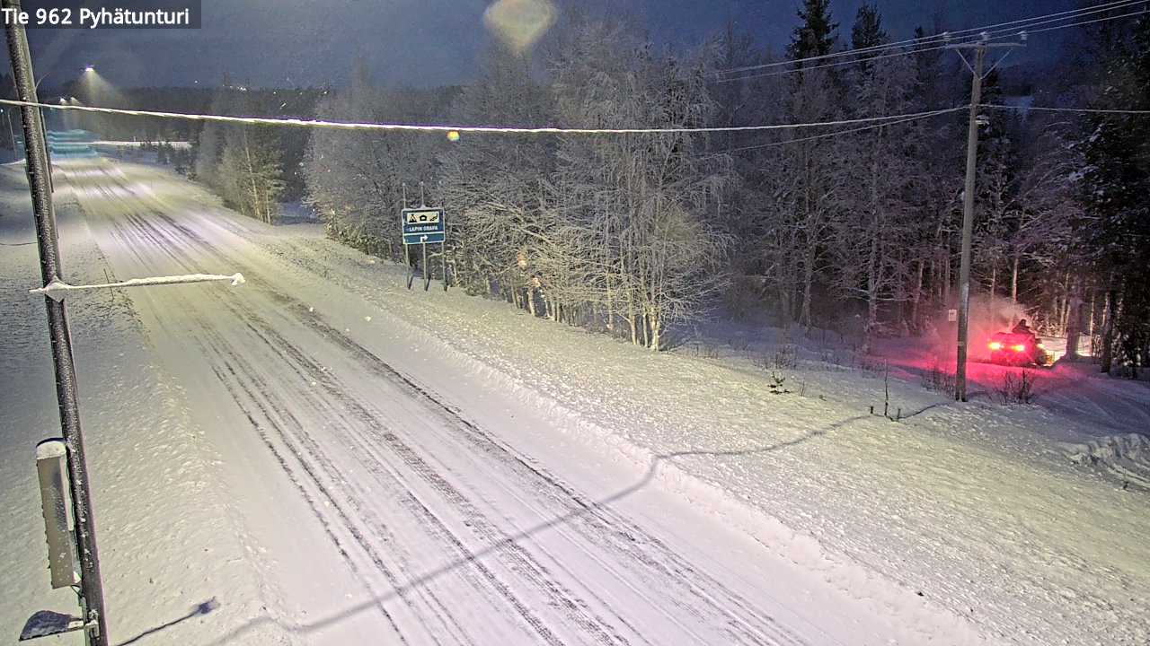 Weather Camera Image Väg 962 Pelkosenniemi Pyhätunturi, Pelkosenniemi, Lappi