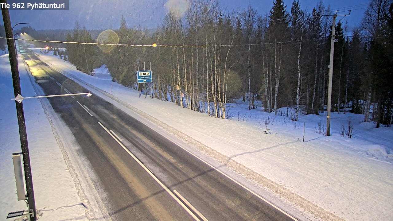 Weather Camera Image Väg 962 Pelkosenniemi Pyhätunturi, Pelkosenniemi, Lappi