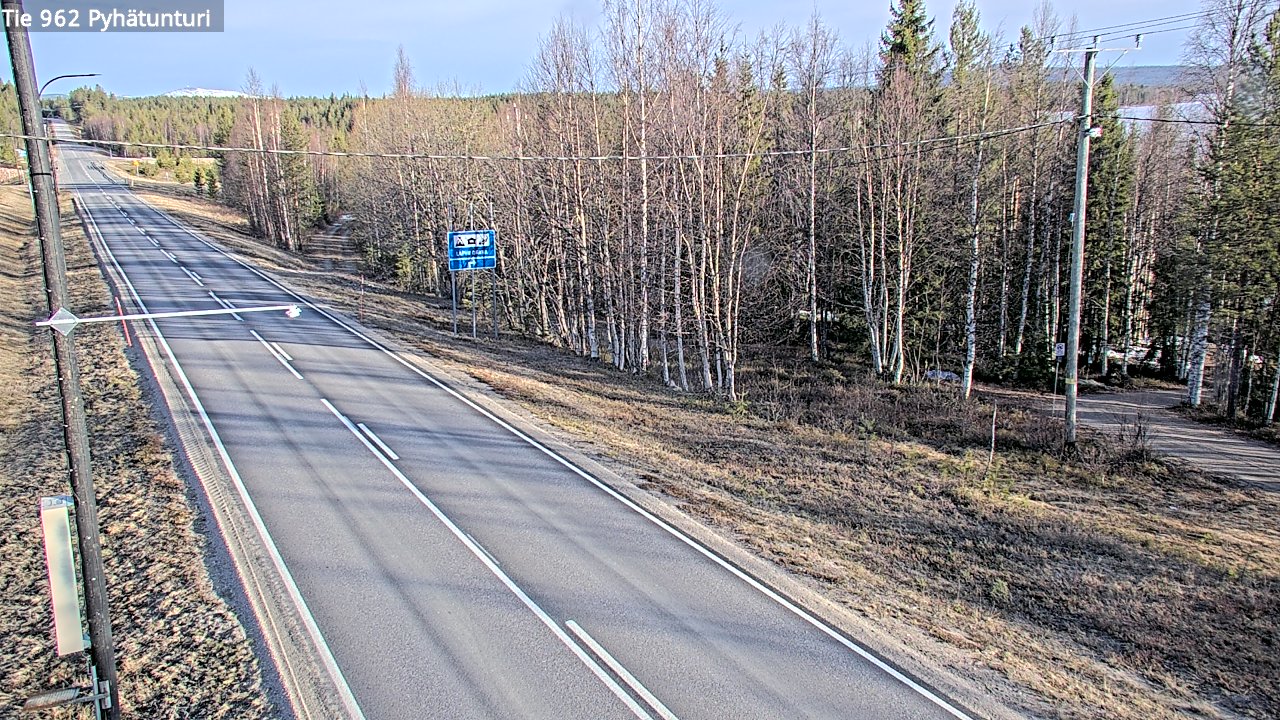 Weather Camera Image Road 962 Pelkosenniemi Pyhätunturi, Pelkosenniemi, Lappi