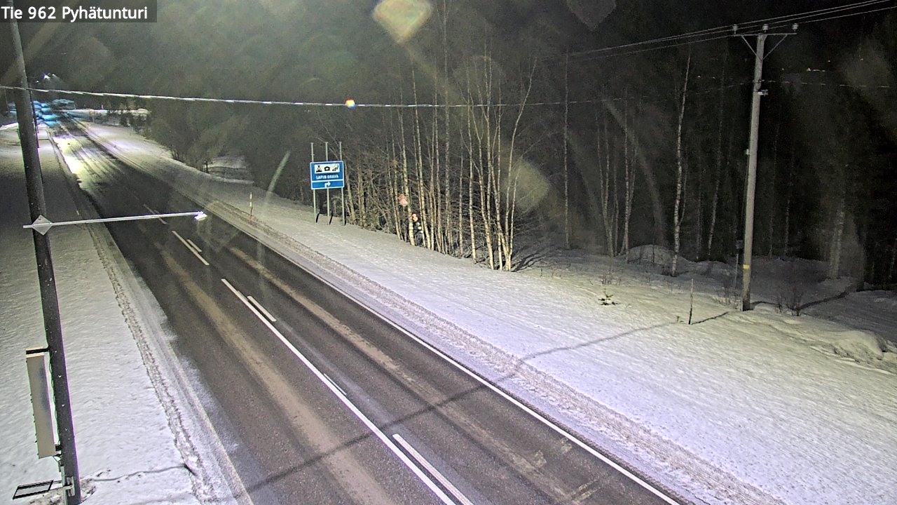 Weather Camera Image Väg 962 Pelkosenniemi Pyhätunturi, Pelkosenniemi, Lappi