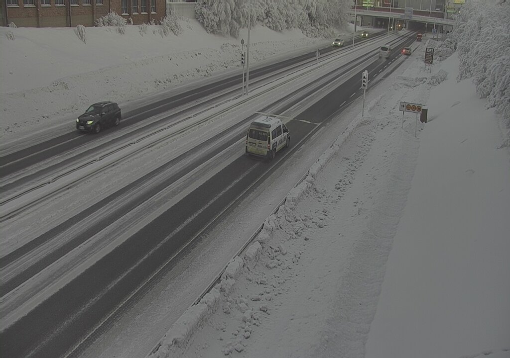 Kelikamerat Kuva Tie 4, Rovaniemi, Revontuli pysäytyspaikka etelä, Rovaniemi, Lappi