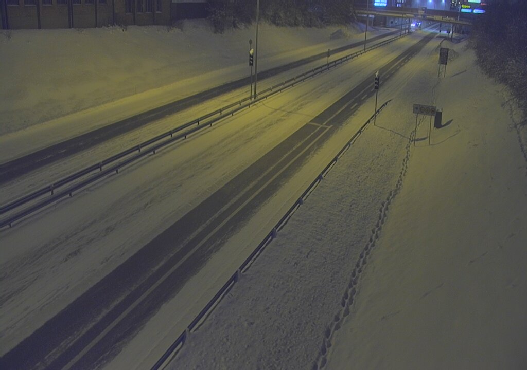 Kelikamerat Kuva Tie 4, Rovaniemi, Revontuli pysäytyspaikka etelä, Rovaniemi, Lappi