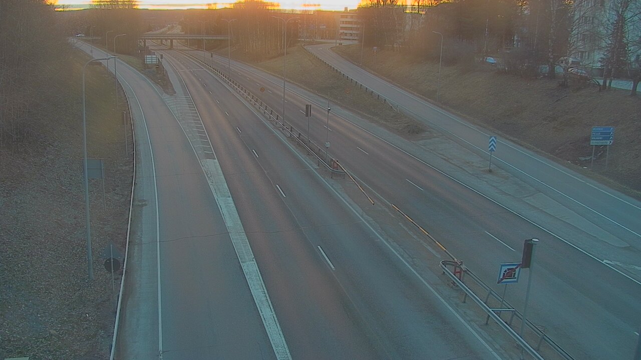 Weather Camera Image Väg 4, Rovaniemi, Revontuli pohjoinen, Rovaniemi, Lappi