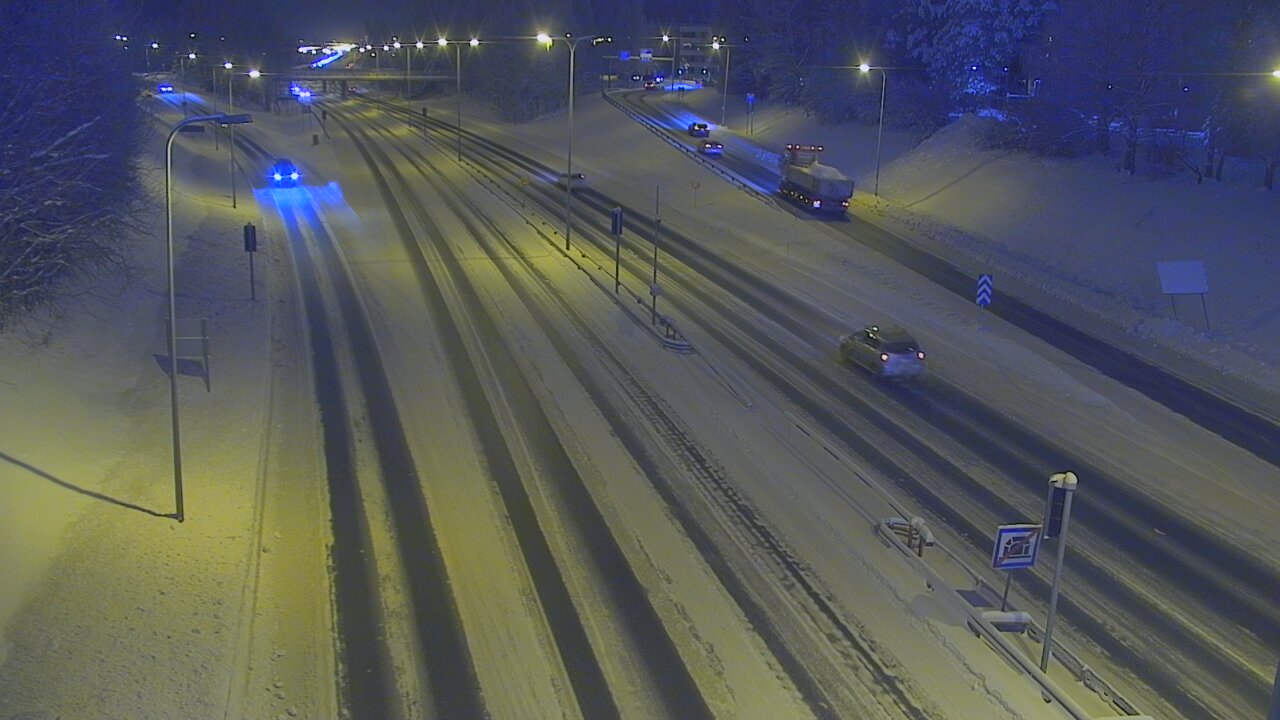 Weather Camera Image Väg 4, Rovaniemi, Revontuli pohjoinen, Rovaniemi, Lappi