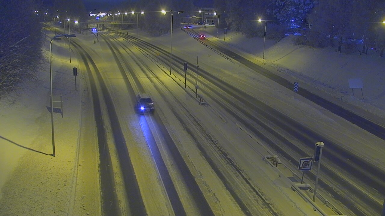 Weather Camera Image Väg 4, Rovaniemi, Revontuli pohjoinen, Rovaniemi, Lappi