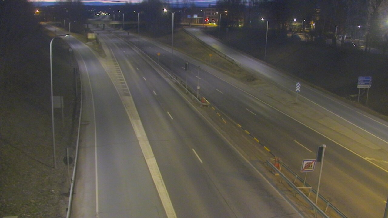 Weather Camera Image Väg 4, Rovaniemi, Revontuli pohjoinen, Rovaniemi, Lappi