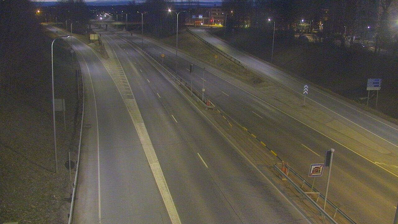 Weather Camera Image Väg 4, Rovaniemi, Revontuli pohjoinen, Rovaniemi, Lappi