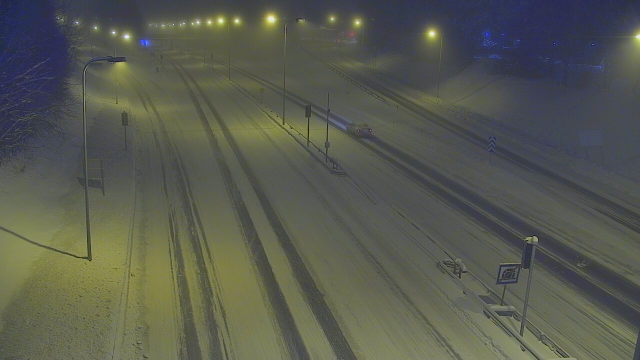 Weather Camera Image Road 4, Rovaniemi, Revontuli pohjoinen, Rovaniemi, Lappi