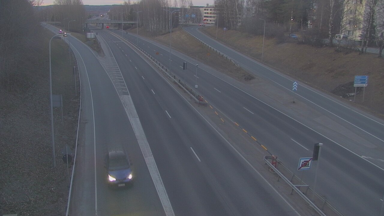 Weather Camera Image Road 4, Rovaniemi, Revontuli pohjoinen, Rovaniemi, Lappi