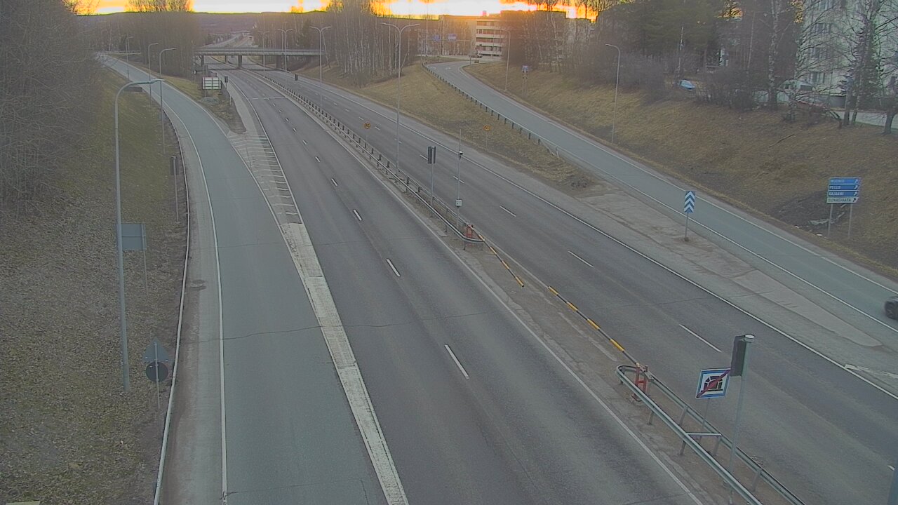 Weather Camera Image Väg 4, Rovaniemi, Revontuli pohjoinen, Rovaniemi, Lappi