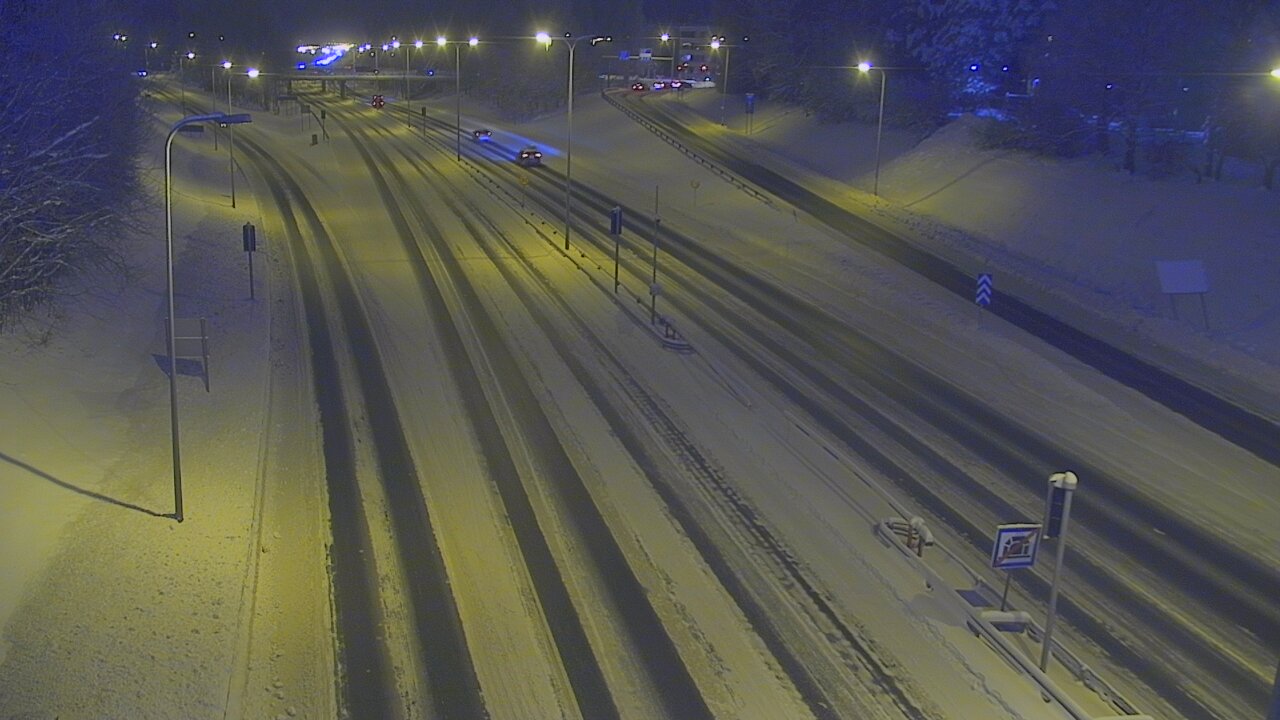 Weather Camera Image Väg 4, Rovaniemi, Revontuli pohjoinen, Rovaniemi, Lappi