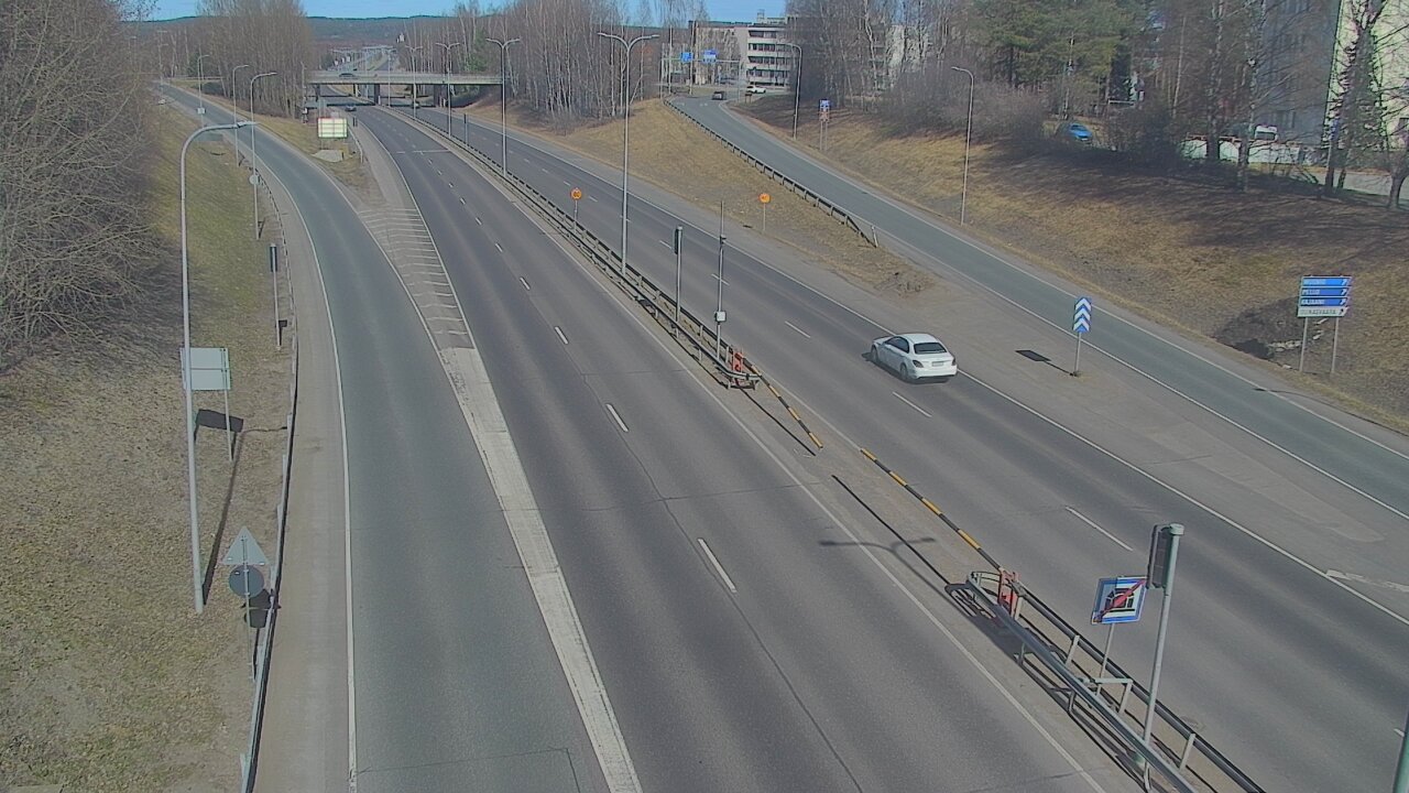 Weather Camera Image Väg 4, Rovaniemi, Revontuli pohjoinen, Rovaniemi, Lappi